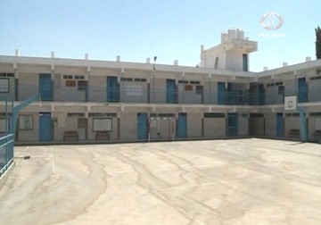 اغلاق طرق قرب مخيمات الضفة الغربية المحتلة احتجاجا على تقليصات الاونروا  - 11 - 8 - 2015 - جهاد بركات