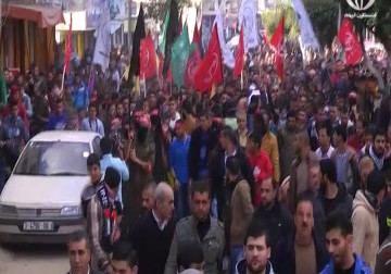 جماهير غفيرة تشيع جثمان الشهيد سامي شوقي ماضي في مدينة دير البلح 12 - 12 - 2015 - تقرير : يوسف ابو كويك 