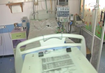 إغلاق مشافي الشجاعية يتسبب بازدحام شديد في المستشفيات - 23 - 12 - 2014 - رمزي البيروتي