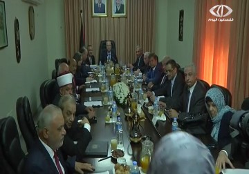 جدل قانوني بين فتح وحماس بشأن مستقبل الحكومة - 1 - 12 - 2014 - زينب هاشم