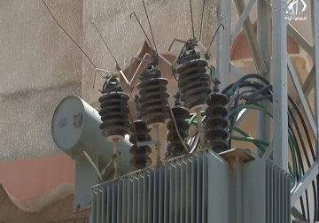 عائلة المشهراوي تناشد لإنقاذ حياة اطفالها من خطر خط الضغط العالي - رمزي البيروتي - 19 - 6 -2016