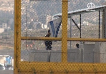 الاحتلال يرفض الإفراج عن الأسيرين خضر عدنان وجعفر عز الدين وإلغاء الاعتقال الإداري بحقهما – 20 – 4 – 2015 – أماني عثمان