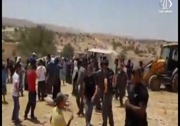 الاحتلال يعتقل عددا من المواطنين ويعتدي على آخرين بعد اقتحام قرية أم الحيران - هادي خزعل - 31 - 7 - 2016