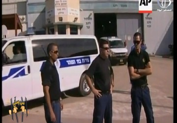 إنهاء الأسبوع الثالث من إضراب الكرامة بحملة تنقلات تطال قيادات من الحركة الأسيرة