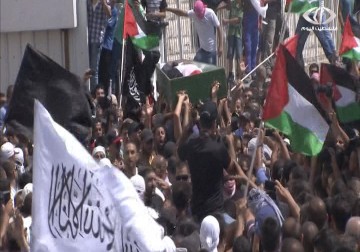 الآف الفلسطينين يشيعون الشهيد أبو خضير إلى مثواه في شعفاط – 4 – 7 – 2014 – فاطمة ابراهيم