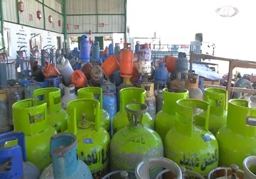 الشرطة تطلق حملة لضبط سيارات الغاز بعد تسببها بشح غاز الطهو - 30 - 11 - 2014 - رمزي أبو جزر