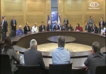 صحيفة معاريف: الكتل ستصوت غدا على مشروع قانون حل الكنيست – 2 – 12 – 2014 – زينب هاشم