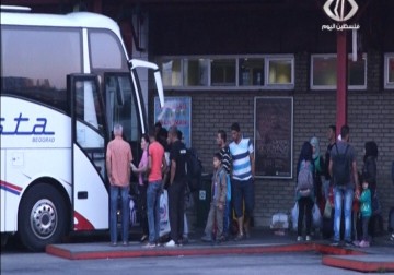 المجر تعيد فتح محطة السكك الحديدة من دون السماح للمهاجرين بالعبور  - 1 - 9 - 2015 - نور الزمان شوقي