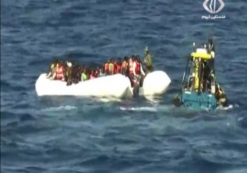 استمرار متابعة قضية غرق قارب يقل 400 مهاجرا قبالة شواطىء ليبيا  - 30 - 8 - 2015 - لبيبة شريفة