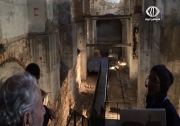 سلطة الآثار الإسرائيلية تكثف حفرياتها أسفل قلعة القدس وتحولها إلى متحف - 23 - 3 - 2015 - محمد المدهون