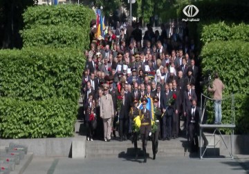 بوتين يحي الذكرى الـ69 لانتصار الحلفاء على ألمانيا النازية – 5 – 9 – 2014 – ناصر ستة