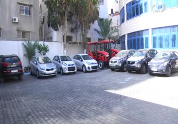 عودة أزمة استيراد السيارات في غزة للواجهة وتهديدات بوقف استيرادها للقطاع – 28 – 11 – 2015 – اكرم دلول