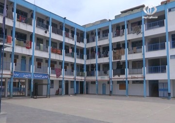 بسبب أزمة التمويل ...الأونروا في قطاع غزة تحرم 61 الف عائلة من تلقي التعويضات – 25 – 5 – 2015 - رمزي أبو جزر