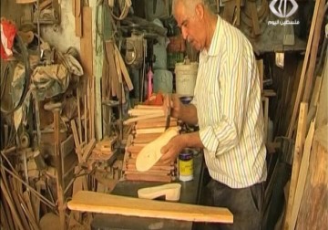 صناعة القباقيب بالضفة الغربية في خطر – 6 – 8 – 2015 – علي سليمان