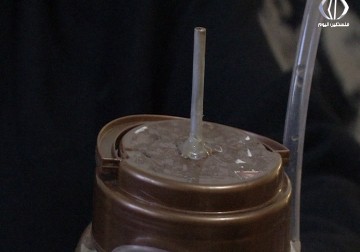المواطن عمر تايه ينتج غاز الطهي في منزله من بقايا الطعام  - أمون الشيخ - 26 - 11 - 2016