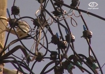 أهالي بلدة اليامون يناشدون المعنيين لحل أزمة إنقطاع الكهرباء المستمرة منذ بدء المنخفض – 16 – 1 – 2015 – نورا المشهراوي