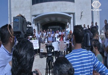 نقابة الصحافيين في رام الله تنظم اعتصاما احتجاجا على الاعتداءات بحق الصحفيين – 18 – 10 – 2015 – فاطمة عبد الجواد