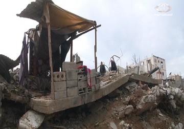 إحباط في صفوف المتضررين الفلسطينيين بعد رفض الجهات الدولية تمويل إعادة إعمار القطاع – 18 – 12 – 2014 - رمزي البيروتي