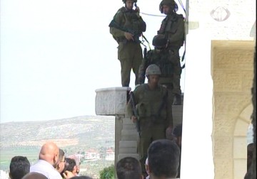 استشهاد الشاب محمد جاسر كراكرة برصاص الاحتلال عقب طعن جنديين – 8 – 4 – 2015 – أماني الحسين