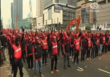 ملايين العمال حول العالم شاركوا في مظاهرات احتجاجية للمطالبة بحقوقهم – 1 – 5 – 2015 – أماني عثمان