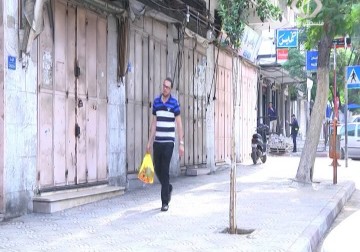 اضراب شامل يعم المحال التجارية  في قطاع  غزة - 13 - 10 - 2015 - أكرم دلول