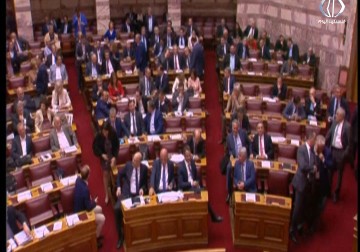 الكيان الإسرائيلي يوثق علاقاته الأمنية والاقتصادية مع اليونان في مواجهة تركيا - زياد ابو غزالة - 29 - 5 - 2016