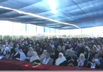 تقرير| الآلاف من النساء يشاركن في مسيرة العودة وكسر الحصار شرق غزة