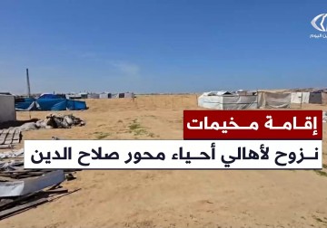 بناء مخيمات النزوح في خانيونس رغم التحديات على الأحياء المحاذية لمحور فيلادليفا
