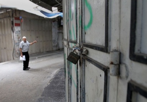 الإضراب يعمّ مدينة نابلس تضامناً مع أهالي القدس المحتلة