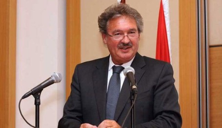 وزير خارجية لوكسمبورغ يطالب كيان الاحتلال رفع الحصار عن غزة