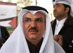 رئيس اللجنة القطرية إلى غزة للاعلان عن بناء ألف وحدة سكنية
