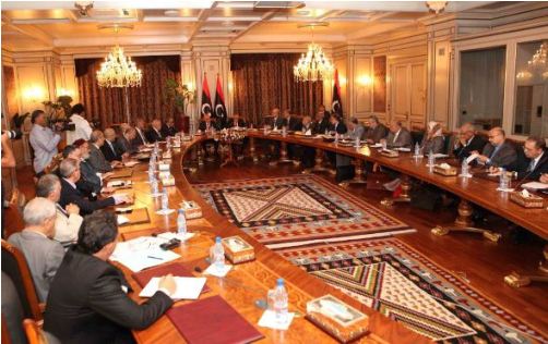 سحب الثقة من رئيس الوزراء الليبي وتكليف وزير الدفاع بتسيير شؤون الحكومة