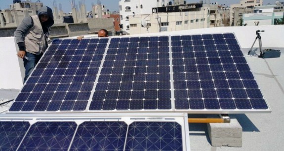 إلغاء رسوم وضرائب معدات توليد الكهرباء في غزة