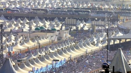 ضيوف الرحمن يقصدون مشعر منى لقضاء يوم التروية