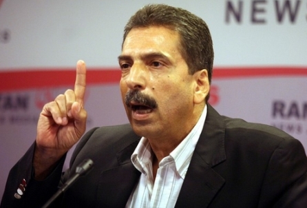 الإفراج عن توفيق الطيراوي بعد احتجازه لساعتين شرق رام الله