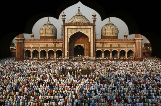 دول عربية وإسلامية تحتفل بأول أيام عيد الفطر 