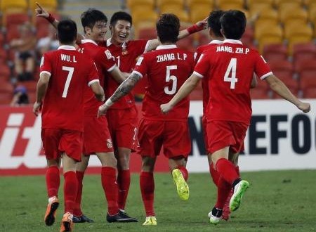 أوزبكستان والصين تفوزان أولى مبارياتهما بكأس آسيا