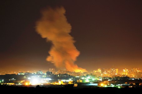 غارة جوية تستهدف موقعا للقسام شرق غزة