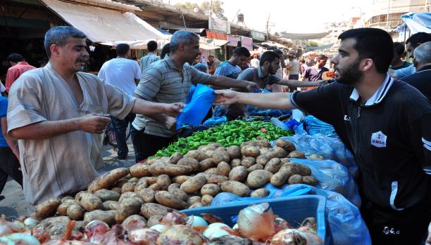 عودة الحياة لشوارع وأسواق غزة في اليوم الثاني للتهدئة