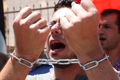 الأسرى.. ريحانة القلب..