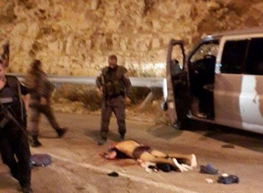 مصادر إعلامية: إصابة 3 جنود للاحتلال في حادث دهس على حاجز 