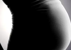 عراقية حامل بـ13 جنيناً 