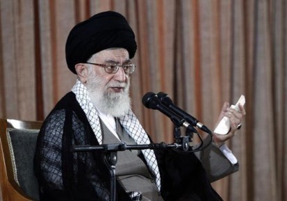 السيد خامنئي: التغلغل الفكري للأعداء أحد التهديدات البالغة الخطورة