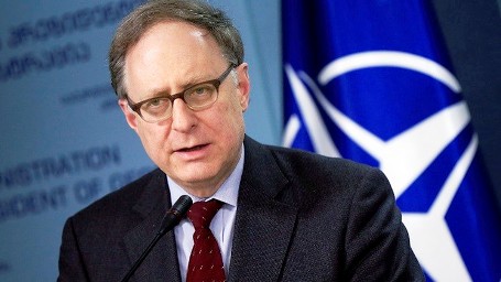 الناتو يدرس إمكانية تدريب قوات عراقية