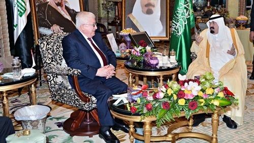العاهل السعودي يستقبل الرئيس العراقي في الرياض