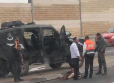 إصابة شاب بالرصاص و6 مستوطنين بمادة حارقة غرب بيت لحم