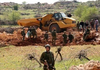 الاحتلال يغلق 3 طرق زراعية في كفر قدوم