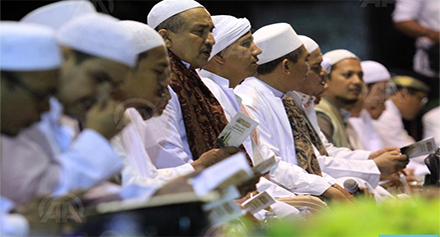 آلاف الأندونيسيين يحتجون على اقتحام الاحتلال للأقصى المبارك