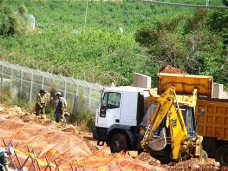 لبنان... جرافات الاحتلال تقوم بعمليات حفر قبالة بلدة العديسة