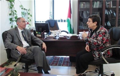 عشراوي تطالب بإطلاق مبادرة أوروبية لتقديم الدعم الطارئ لغزة